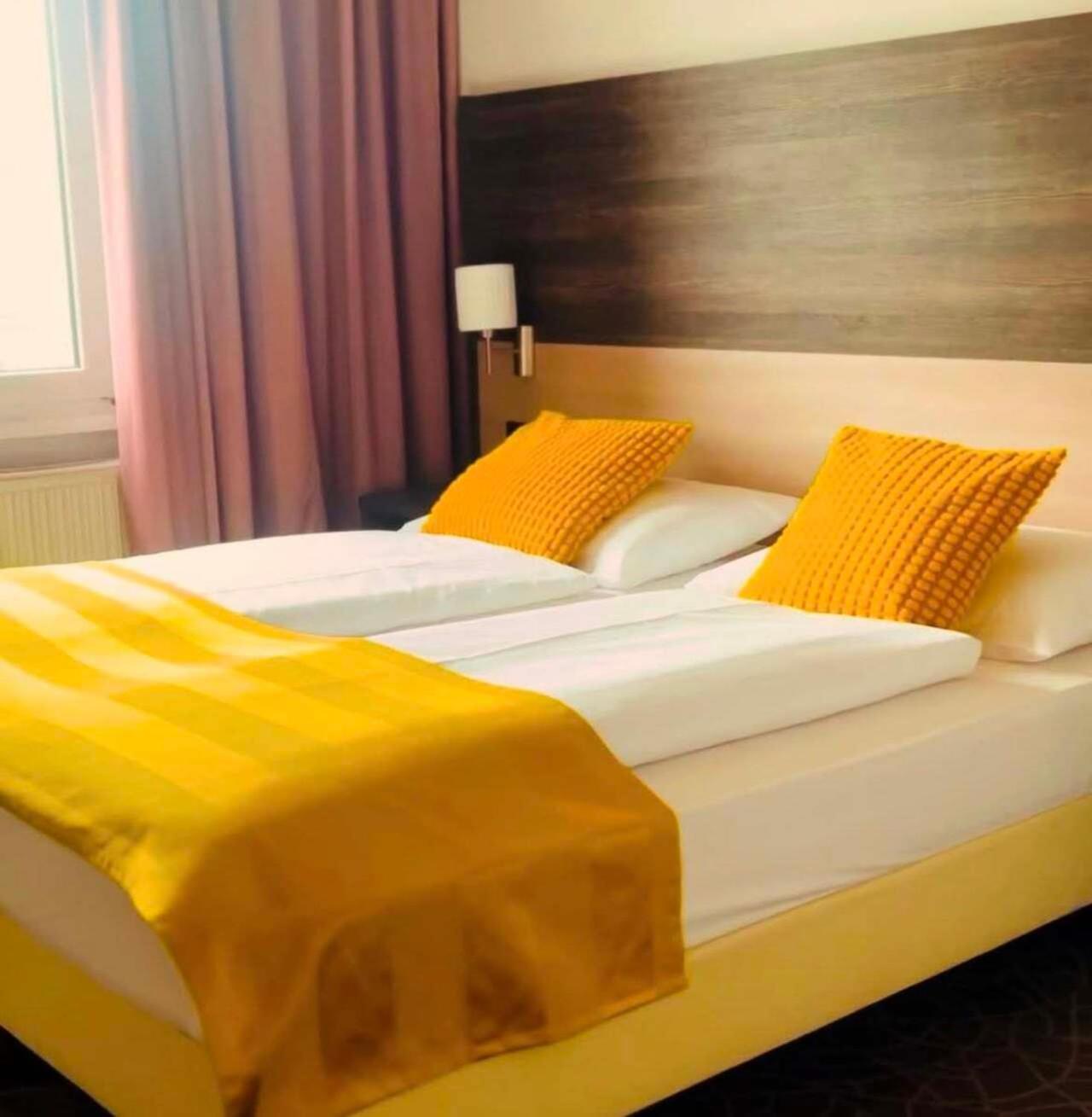 Arion Cityhotel Wina Bagian luar foto