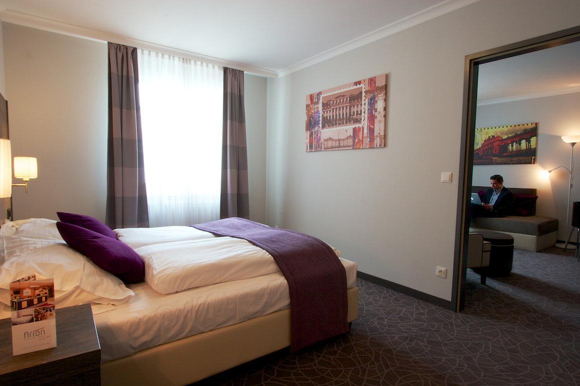 Arion Cityhotel Wina Bagian luar foto