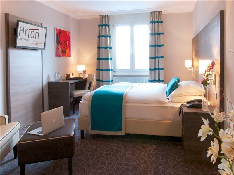 Arion Cityhotel Wina Bagian luar foto