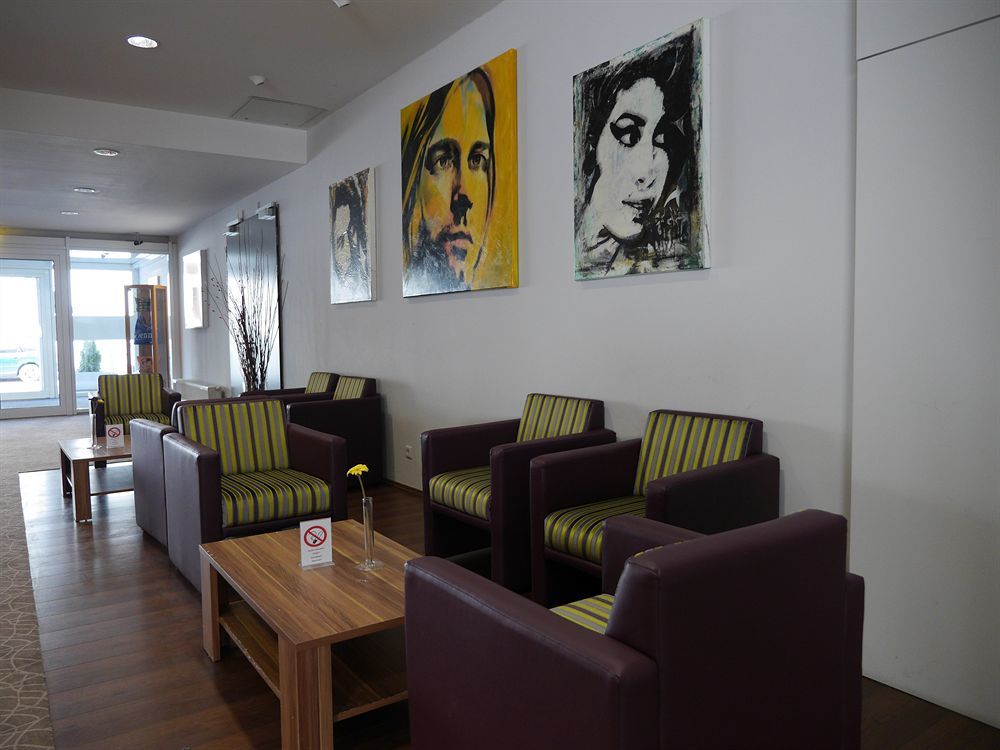 Arion Cityhotel Wina Bagian luar foto